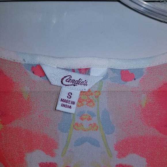 Top - Picture 3 of 3